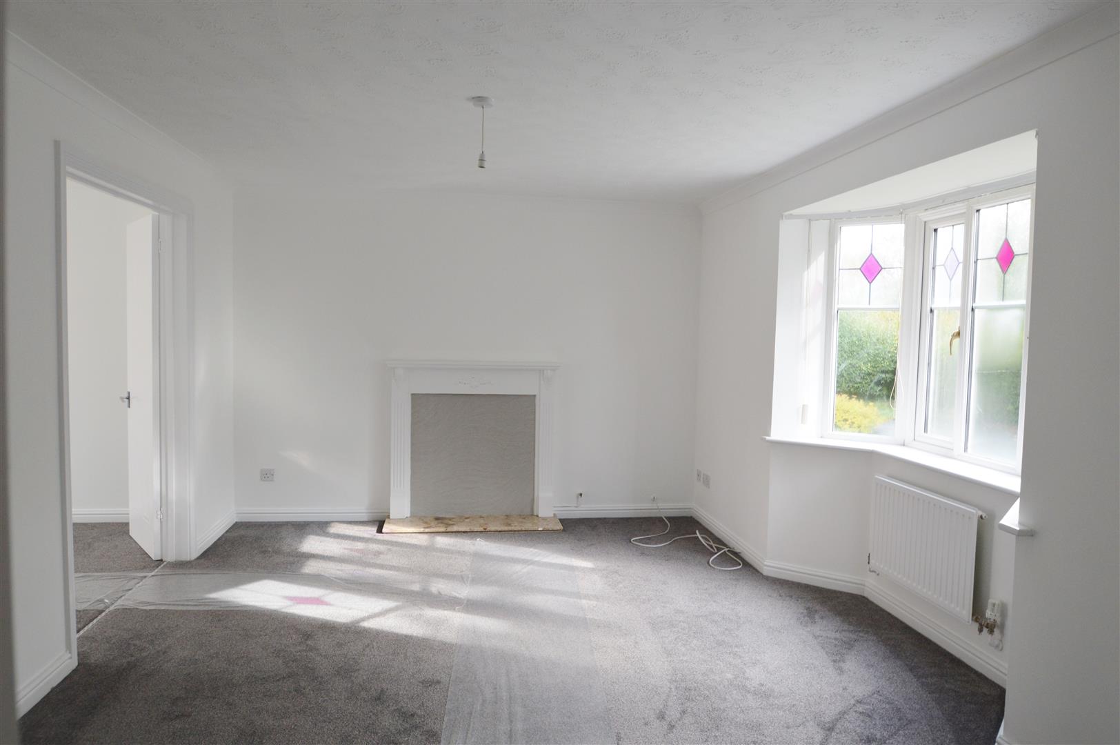 2 Maes Y Wennol, Miskin, RCT, CF72 8SB